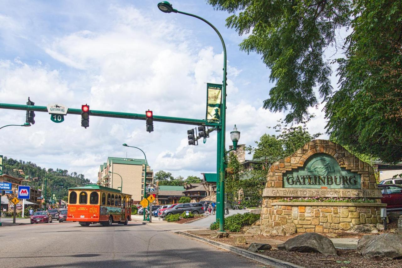 Seasons Of The Heart Villa Gatlinburg Bagian luar foto
